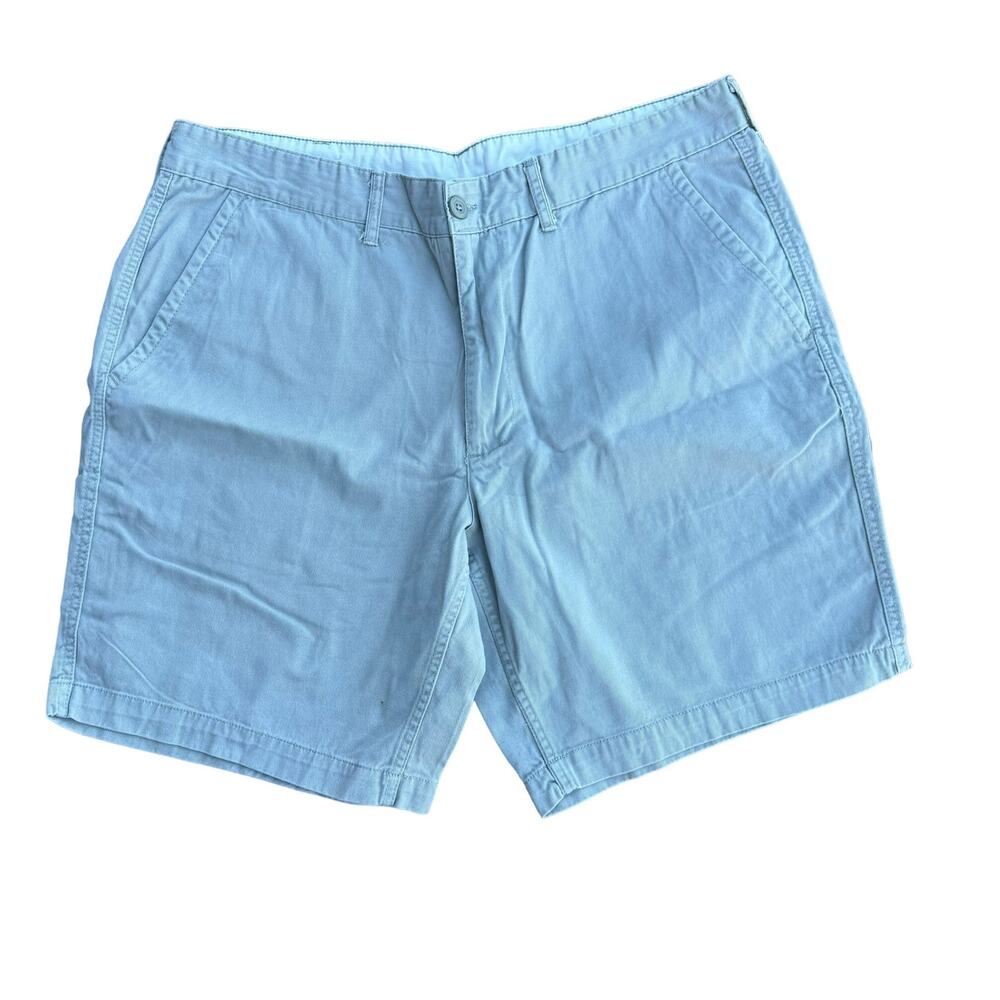 St. John's Bay Men's Light Gray Cotton Flat Front Casual Walking Shorts Size 40